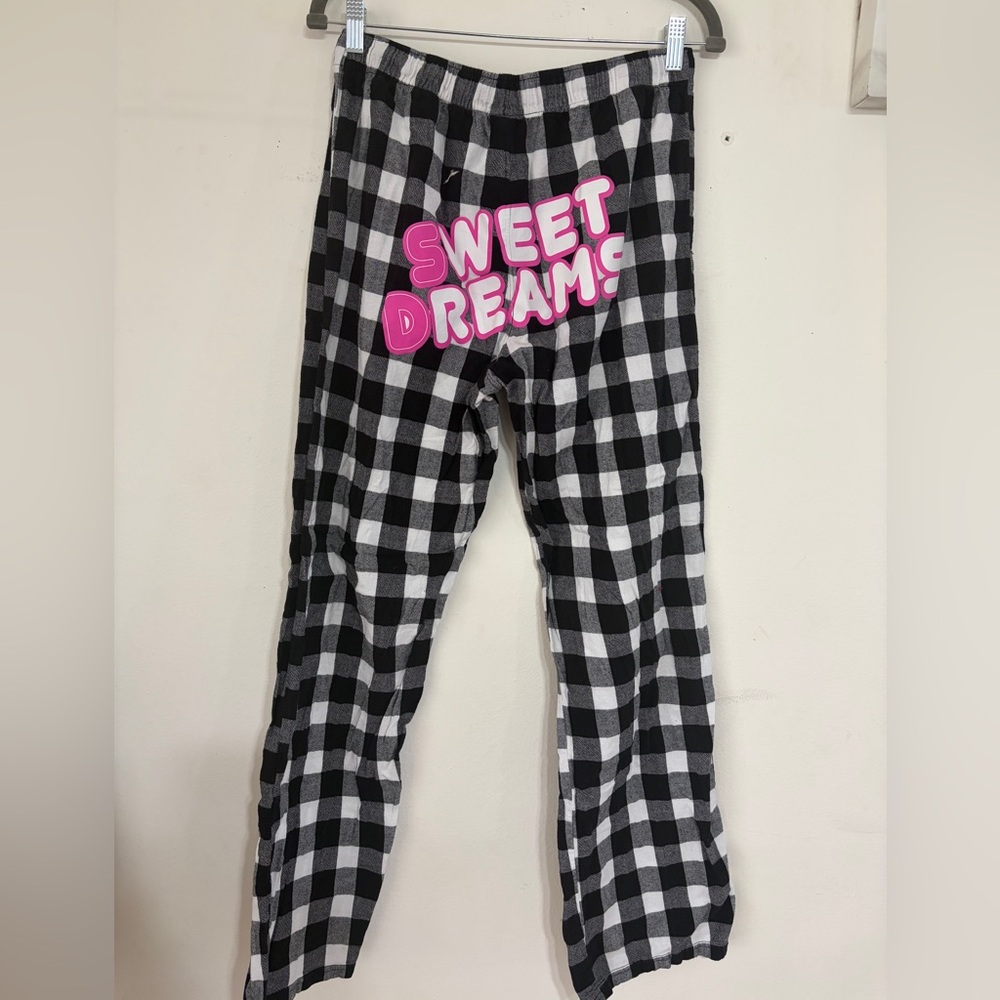 District Monochrome Plaid Pants - Picture 2 of 8